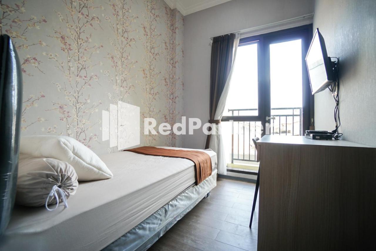 Toba Mansion Syariah Near Benhil Redpartner Hotel Jakarta Bagian luar foto