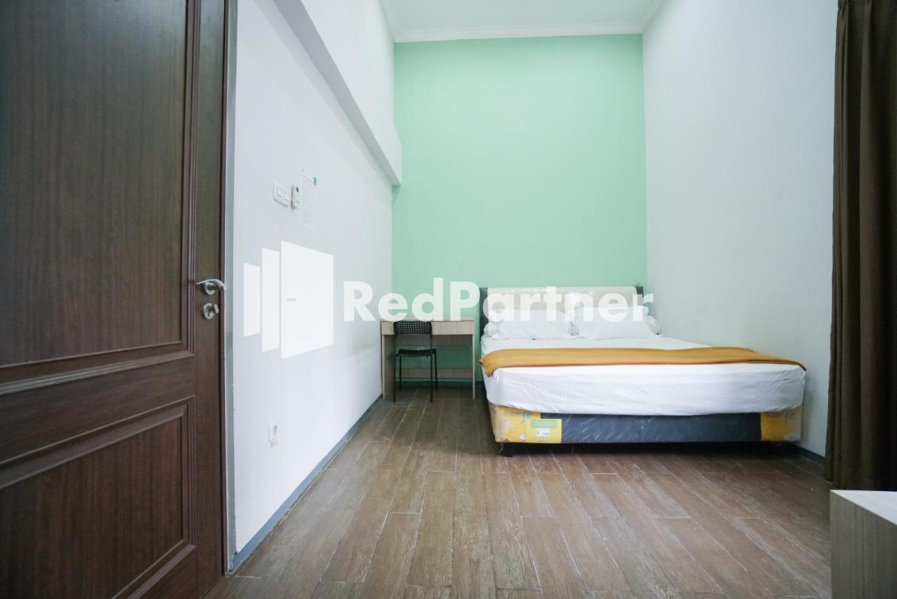 Toba Mansion Syariah Near Benhil Redpartner Hotel Jakarta Bagian luar foto