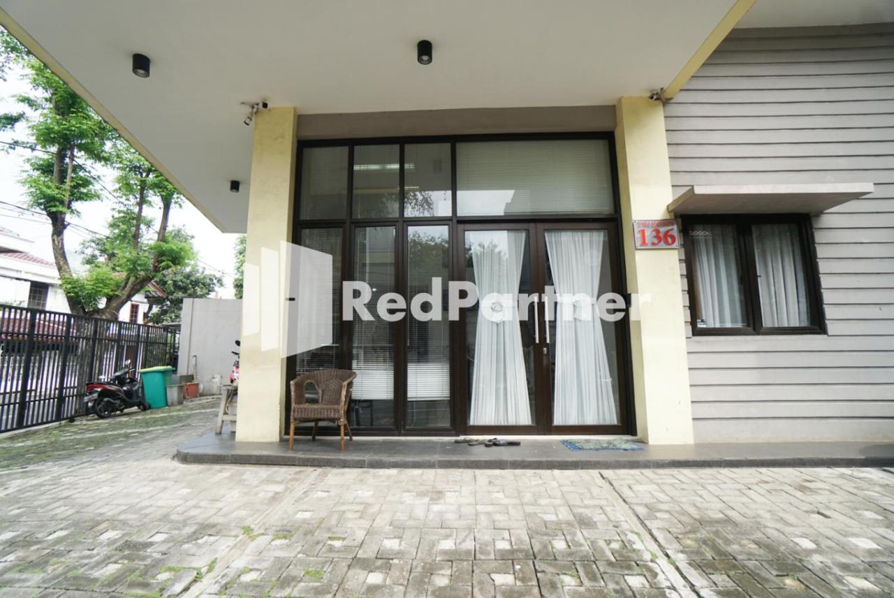 Toba Mansion Syariah Near Benhil Redpartner Hotel Jakarta Bagian luar foto