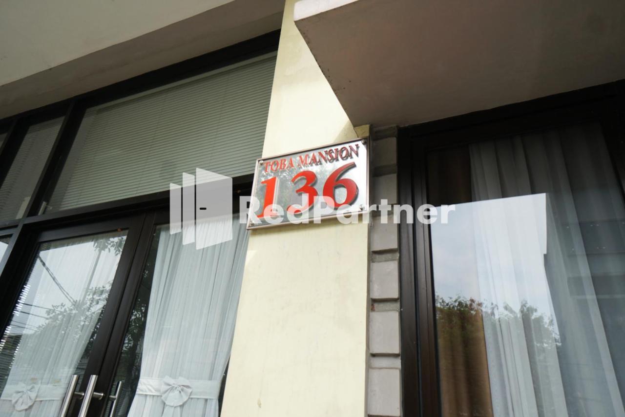 Toba Mansion Syariah Near Benhil Redpartner Hotel Jakarta Bagian luar foto