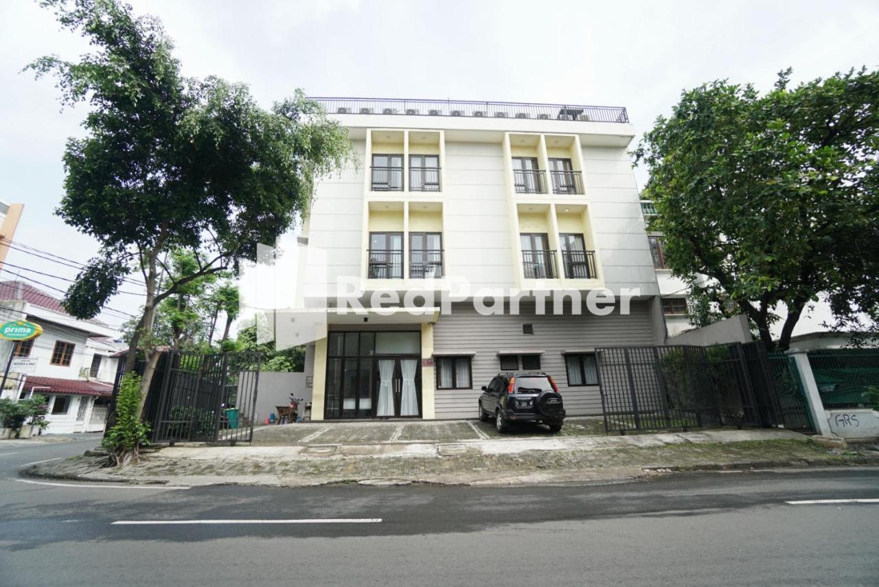 Toba Mansion Syariah Near Benhil Redpartner Hotel Jakarta Bagian luar foto